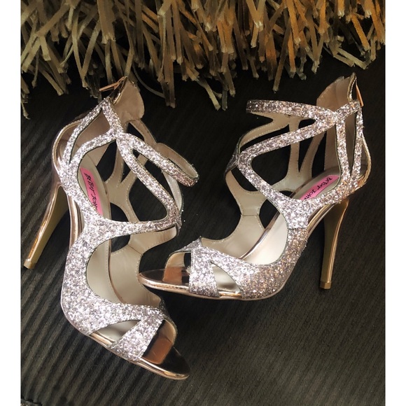 Betsey Johnson Shoes - Betsey Johnson Raquel Blush Glitter Heels size 7